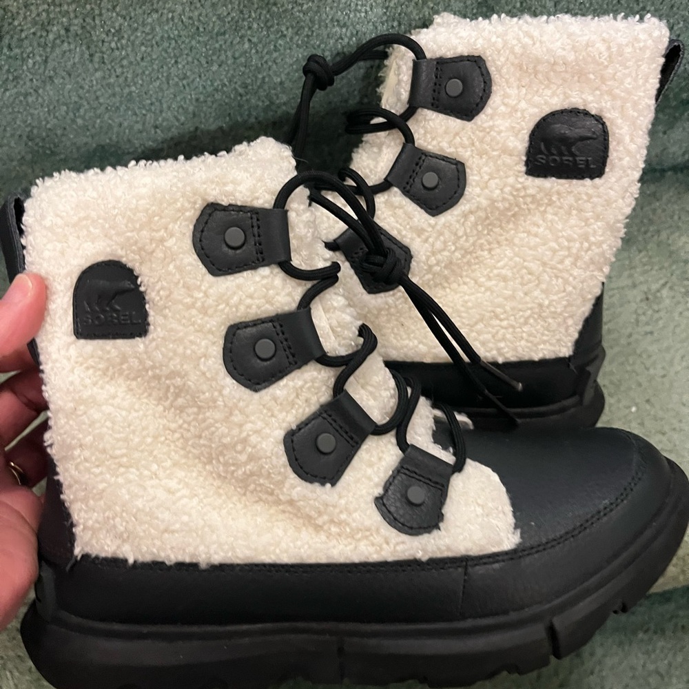 Explorer II Joan Cozy NL4601 Black/Sea Salt 010 womans 7